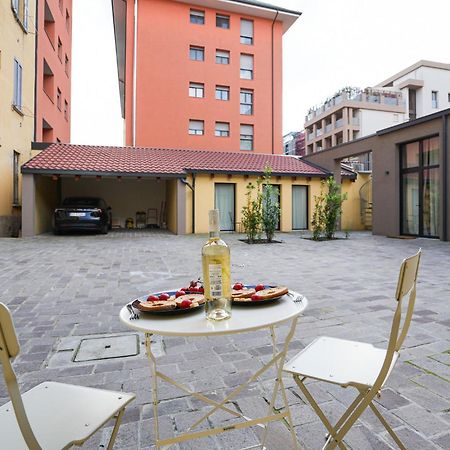 Del Re House, Parking Free Villa Milano Eksteriør billede