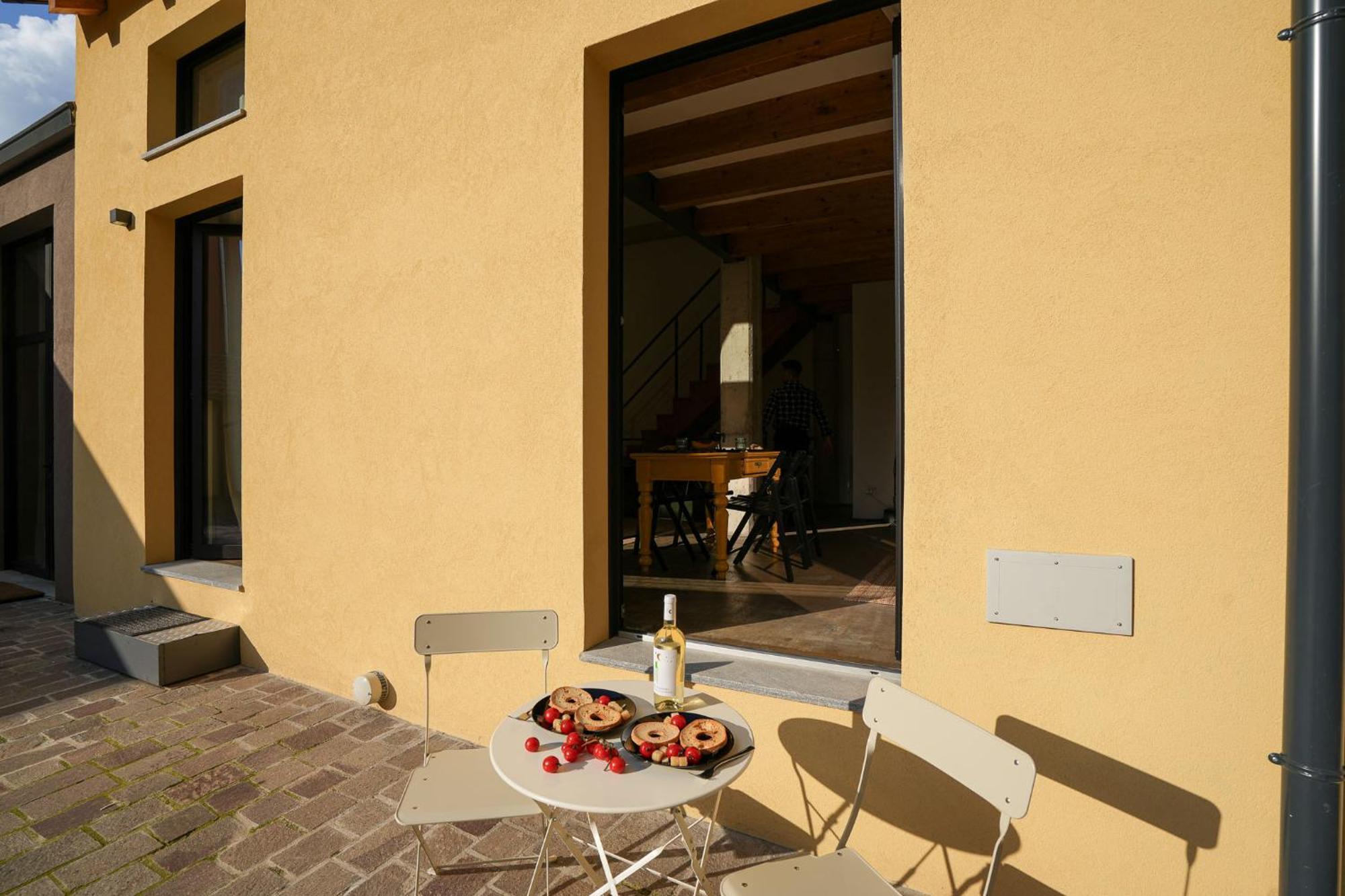 Del Re House, Parking Free Villa Milano Eksteriør billede